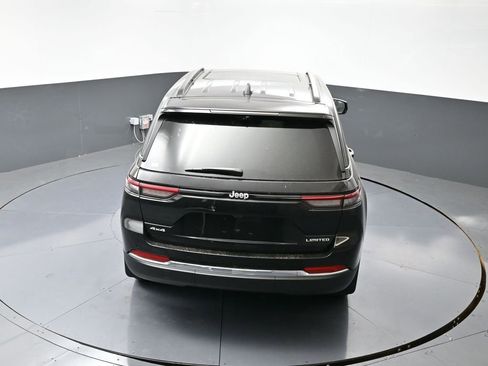 New 2025 Jeep Grand Cherokee Limited w/ Luxury Tech Group II image 33