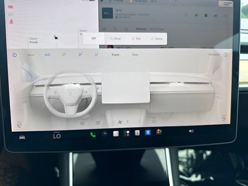 Used 2018 Tesla Model 3 Mid Range RWD image 10
