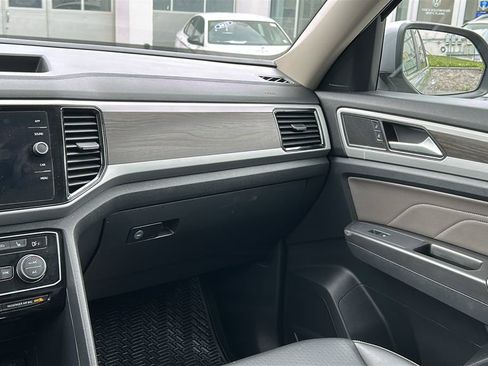 Used 2022 Volkswagen Atlas SE AWD/4WD image 24