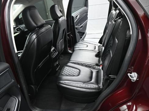 Certified 2023 Ford Edge Titanium AWD/4WD image 19