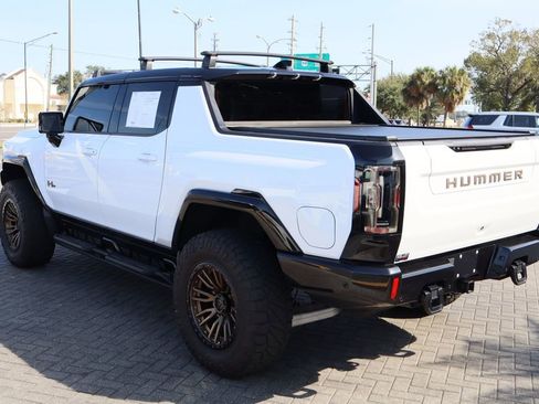 Certified 2022 GMC Hummer EV Edition 1 w/ LPO, Illumination Package image 11