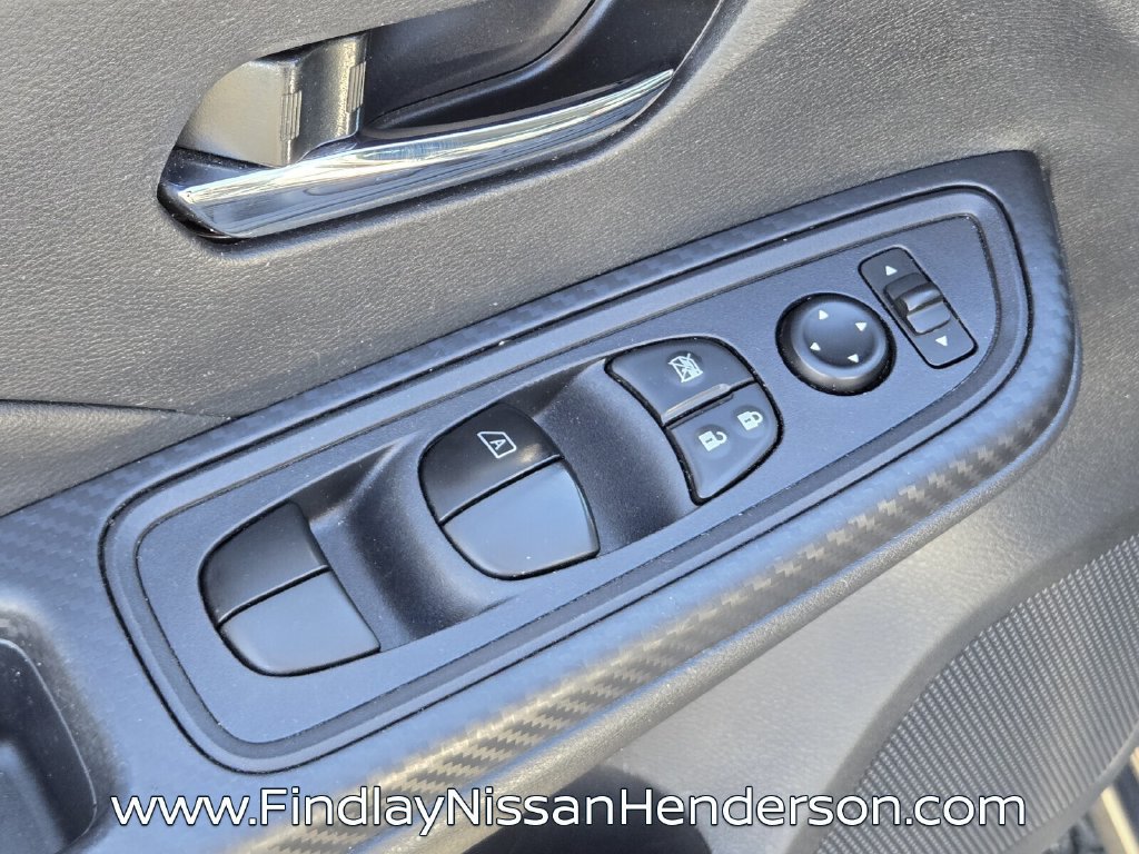 Used 2023 Nissan Versa SV w/ Trunk Package FWD image 21