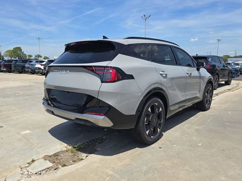New 2026 Kia Sportage SX FWD image 8