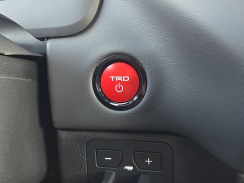 New 2026 Toyota Sequoia Platinum image 32