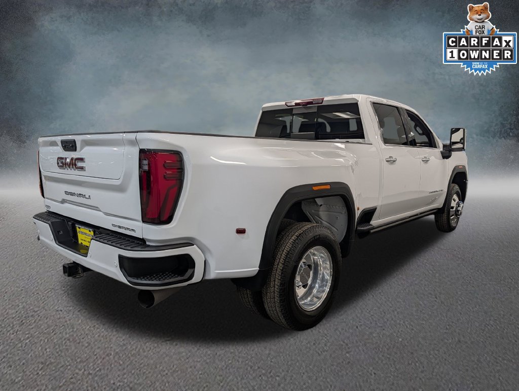 Used 2024 GMC Sierra 3500 Denali w/ Denali Reserve Package AWD/4WD image 4