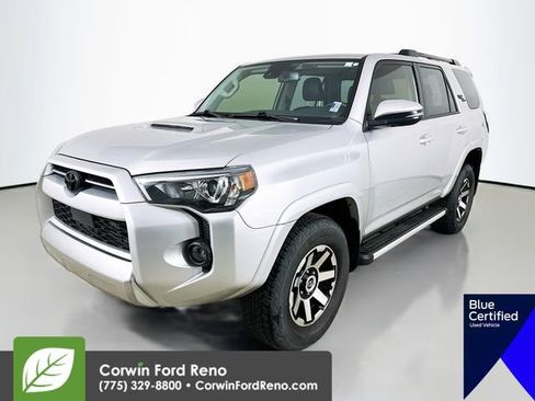 Used 2023 Toyota 4Runner TRD Off-Road Premium w/ Moonroof Package AWD/4WD image 4