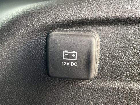 New 2025 Jeep Grand Cherokee L Limited w/ Black Appearance Package image 19