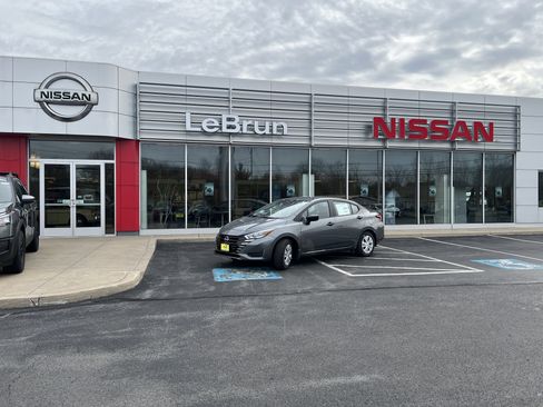 New 2025 Nissan Versa S image 1