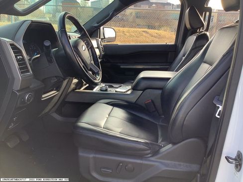 Used 2021 Ford Expedition Max XLT image 12