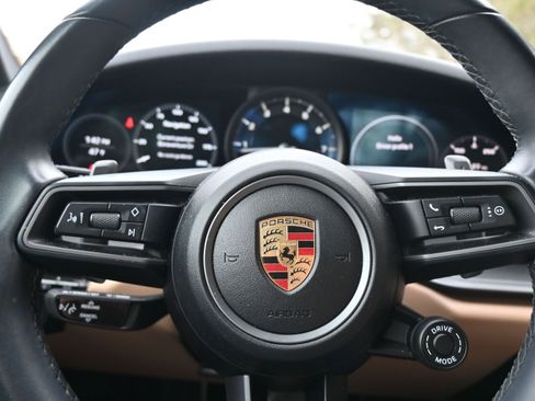 Certified 2021 Porsche 911 Carrera 4S image 37