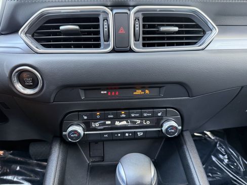 Used 2025 MAZDA CX-5 AWD 2.5 S w/ Preferred Package image 24