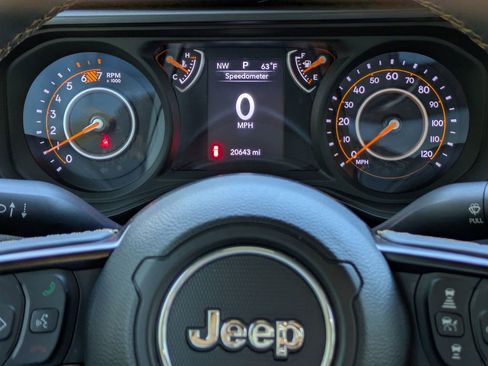 Used 2024 Jeep Wrangler Unlimited Sport image 26