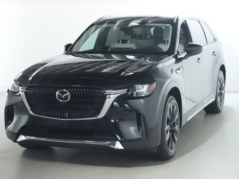 Used 2024 MAZDA CX-90 Plug-In Hybrid w/ Premium Plus AWD/4WD image 3