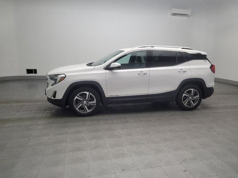 Used 2020 GMC Terrain SLT AWD/4WD image 2
