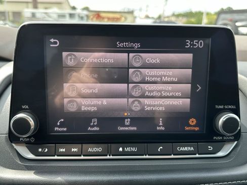 Used 2021 Nissan Rogue SL FWD image 70