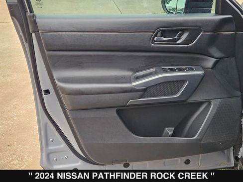 Used 2024 Nissan Pathfinder Rock Creek AWD/4WD image 14