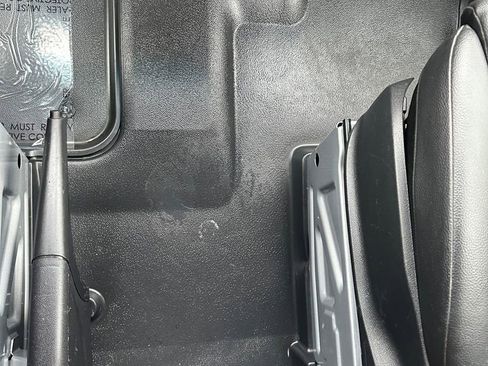 Used 2024 Mercedes-Benz Sprinter 144 Cargo w/ Parking Package image 18