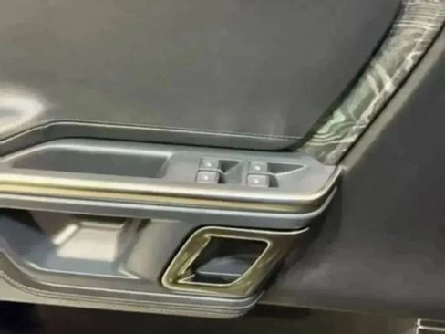 Used 2022 Rivian R1T Adventure image 43