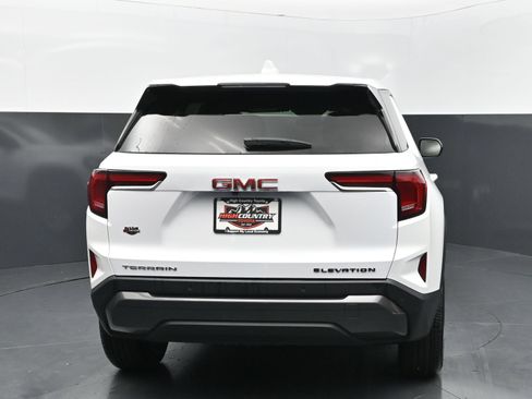 Used 2026 GMC Terrain Elevation FWD image 5