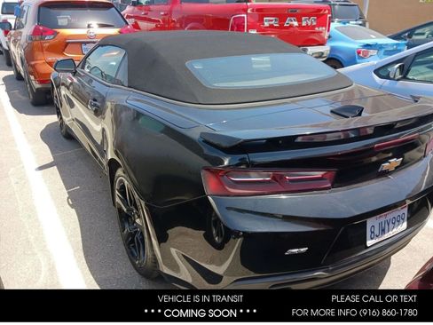 Used 2017 Chevrolet Camaro SS RWD image 4