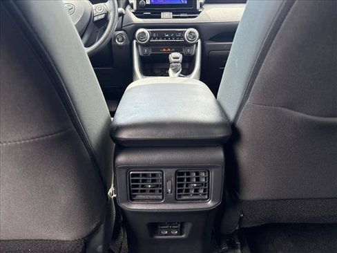 Certified 2025 Toyota RAV4 XLE FWD image 18