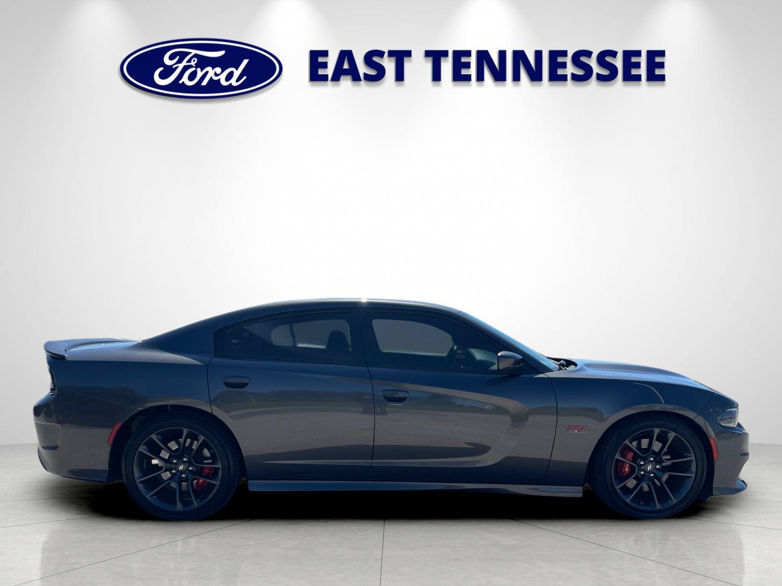 Used 2022 Dodge Charger Scat Pack w/ Plus Group RWD image 2