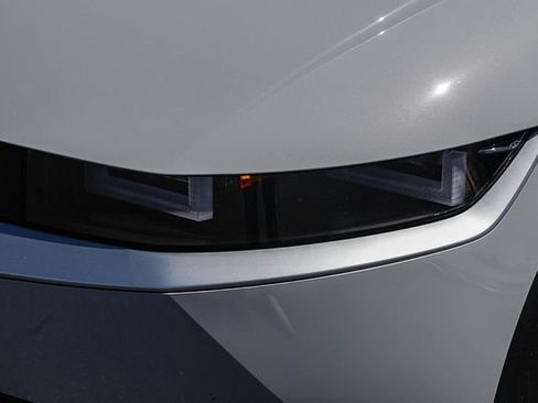 Used 2024 Hyundai Ioniq 5 SEL RWD image 8