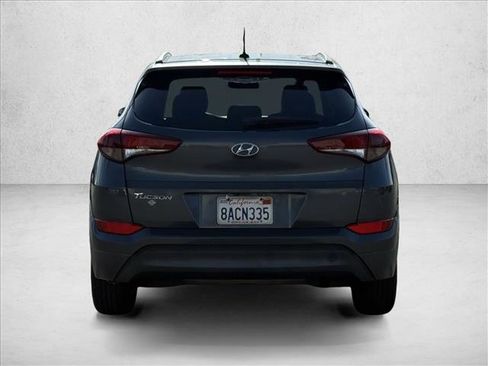 Used 2017 Hyundai Tucson SE FWD image 6