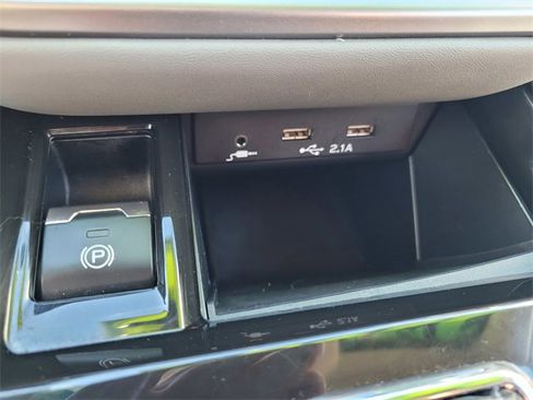 Used 2022 Subaru Legacy Premium image 26
