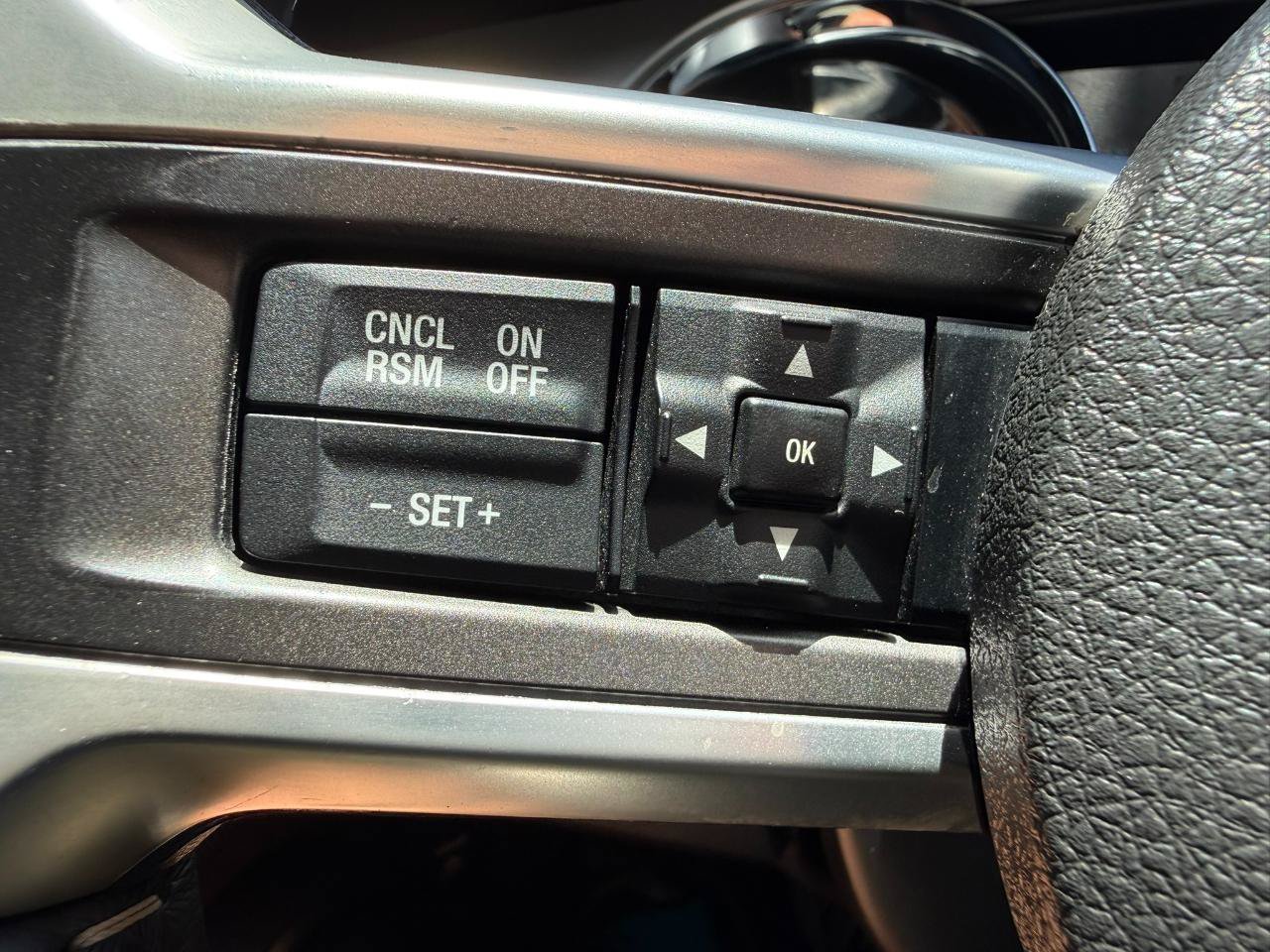 Used 2014 Ford Mustang GT Premium w/ Comfort Package RWD image 28