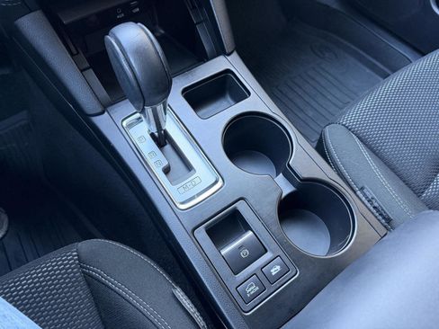 Used 2018 Subaru Outback 2.5i Premium image 23