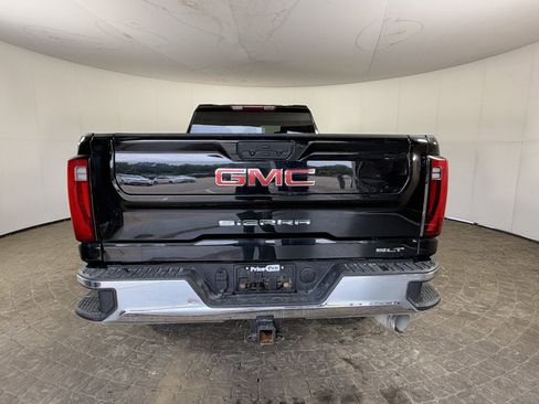 Used 2024 GMC Sierra 2500 SLT w/ SLT Convenience Package image 8