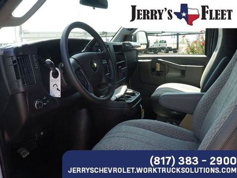 New 2025 Chevrolet Express 3500 w/ Driver Convenience Package image 9