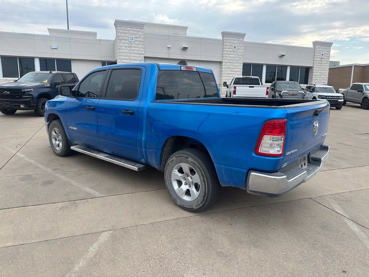 Used 2024 RAM 1500 Lone Star AWD/4WD image 8