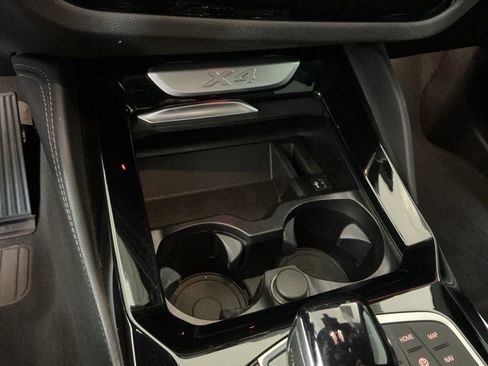 Certified 2022 BMW X4 xDrive30i w/ Premium Package 2 image 17