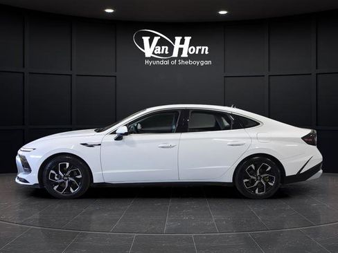 Used 2025 Hyundai Sonata SEL AWD/4WD image 4
