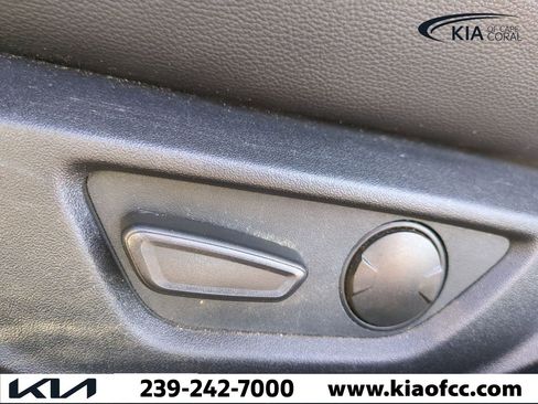 Used 2021 Ford Mustang Premium image 16