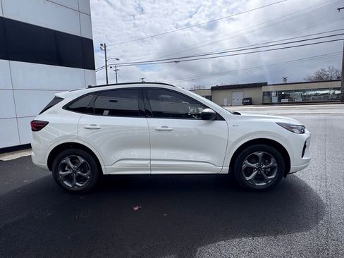 Used 2023 Ford Escape ST-Line w/ Tech Pack #1 image 6