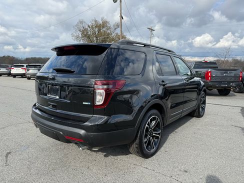 Used 2015 Ford Explorer Sport w/ Equipment Group 401A image 6