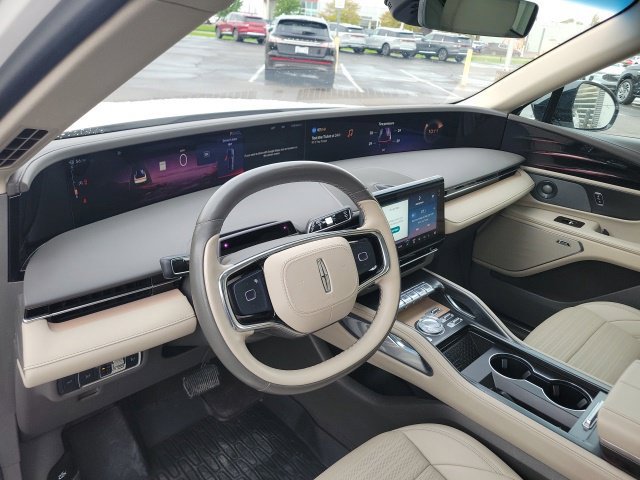 Certified 2024 Lincoln Nautilus Reserve w/ Equipment Group 202A AWD/4WD image 27