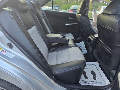 Used 2012 Toyota Camry SE image 36