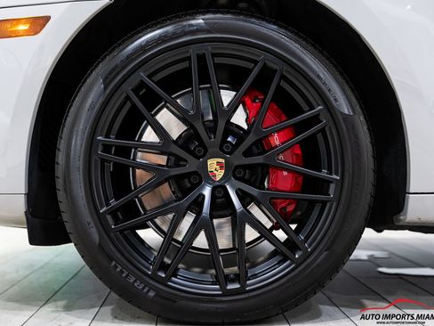 Used 2023 Porsche Macan GTS AWD/4WD image 72