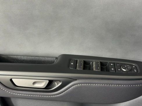 Used 2023 Lexus RZ 450e Premium w/ Technology Package image 10