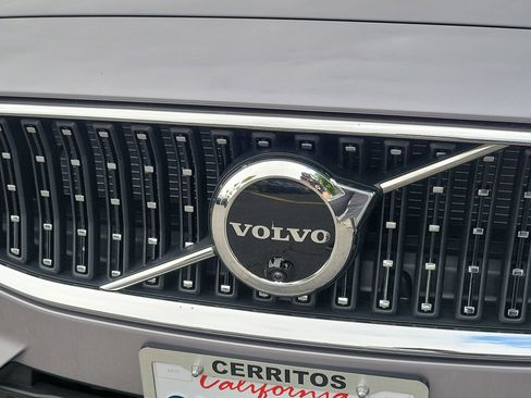 Used 2026 Volvo V60 B5 Cross Country Plus w/ Climate Package AWD/4WD image 22