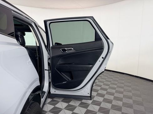 Used 2025 Kia Sportage SX FWD image 30