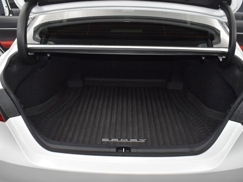 Used 2023 Toyota Camry XSE image 21