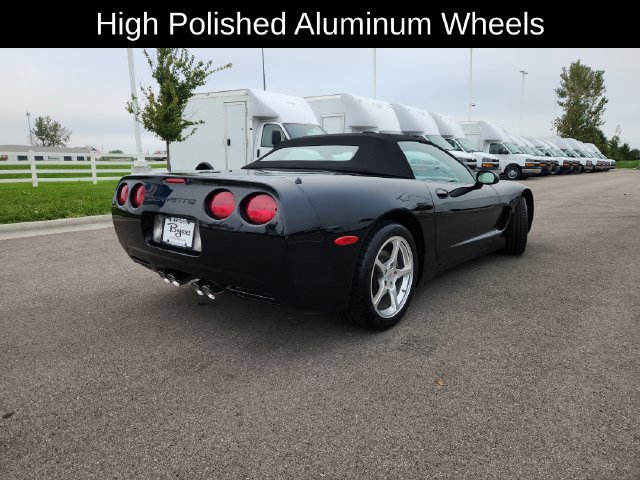 Used 2001 Chevrolet Corvette Convertible w/ Preferred Equipment Group2 RWD image 9