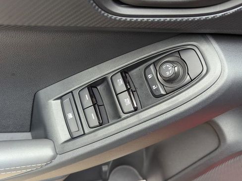 Used 2025 Subaru Crosstrek 2.0i Premium w/ Crosstrek Mirror Package image 16