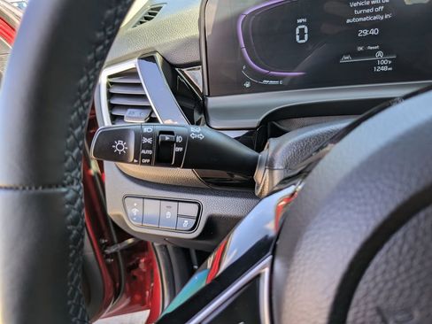 Certified 2026 Kia Seltos S FWD image 33
