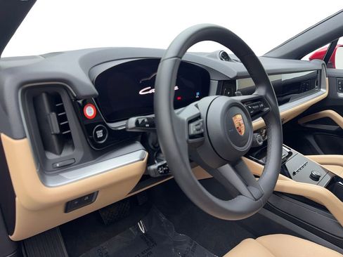 Used 2026 Porsche Cayenne Coupe AWD/4WD image 50